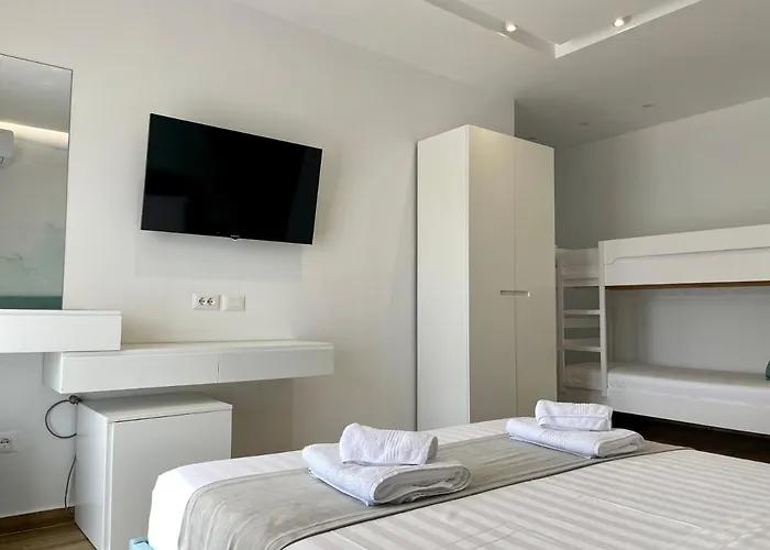 Llanaj * 卡萨米尔