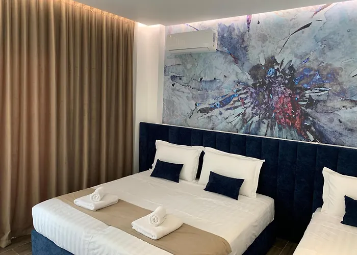 Llanaj * 卡萨米尔