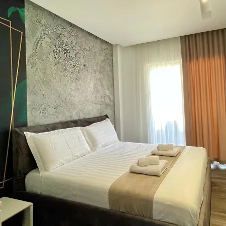 Hotel Llanaj