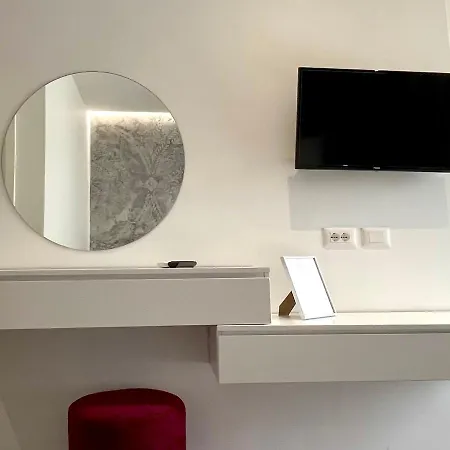 Llanaj Szálloda Ksamil